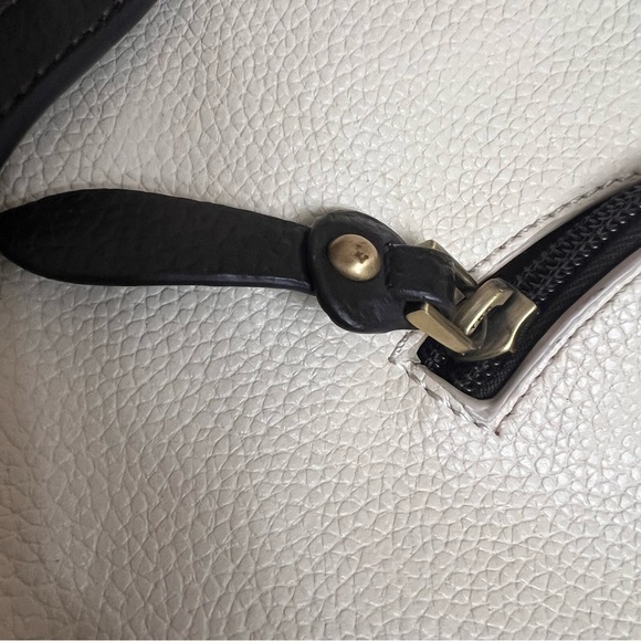 Rioni Quadra Chained Cream and Brown Tote Handbag - Picture 7 of 11